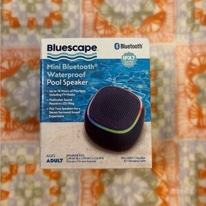 Mini Bluetooth Waterproof Pool Speaker - Black
